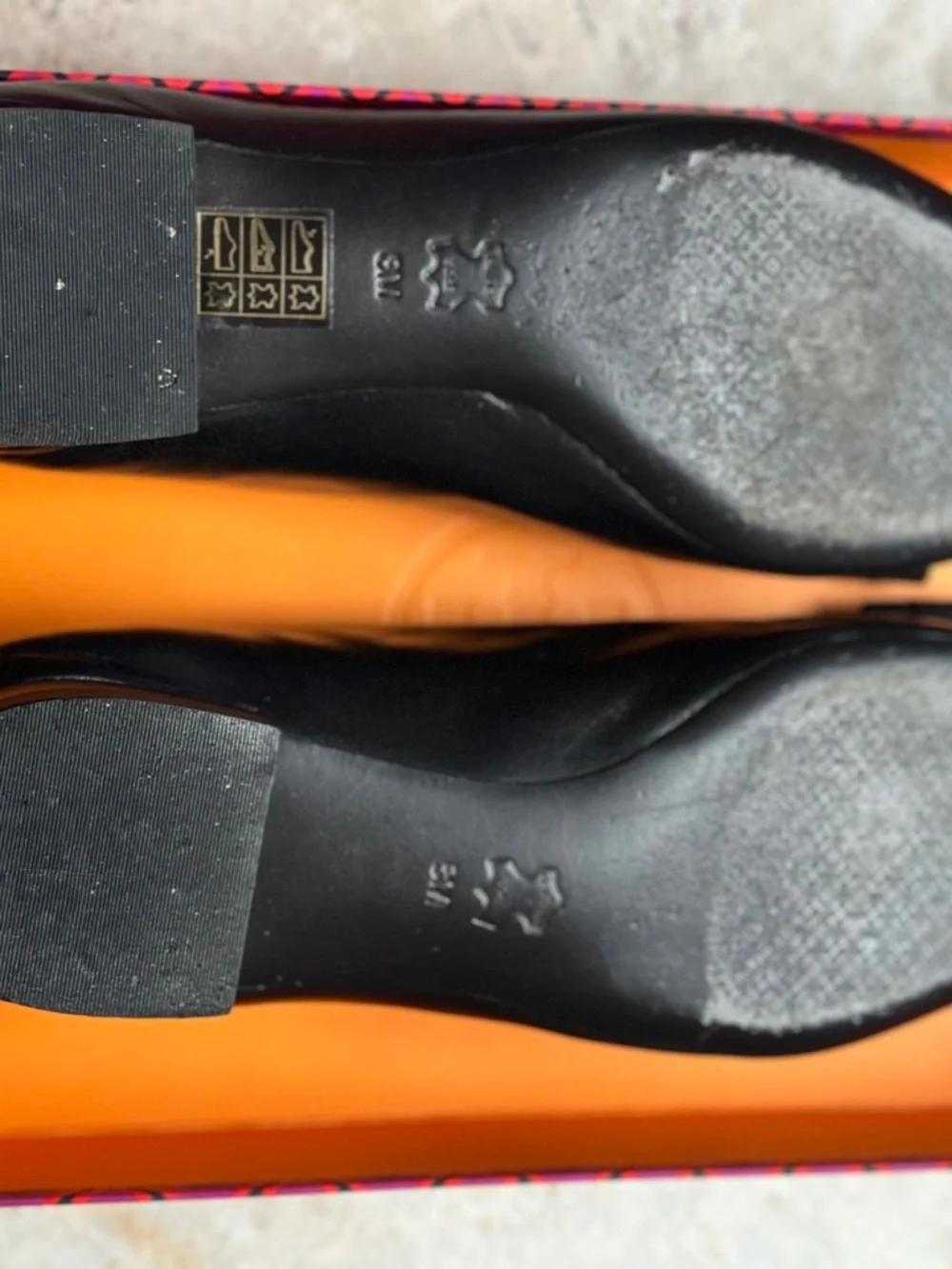 Tory Burch Black Size 8